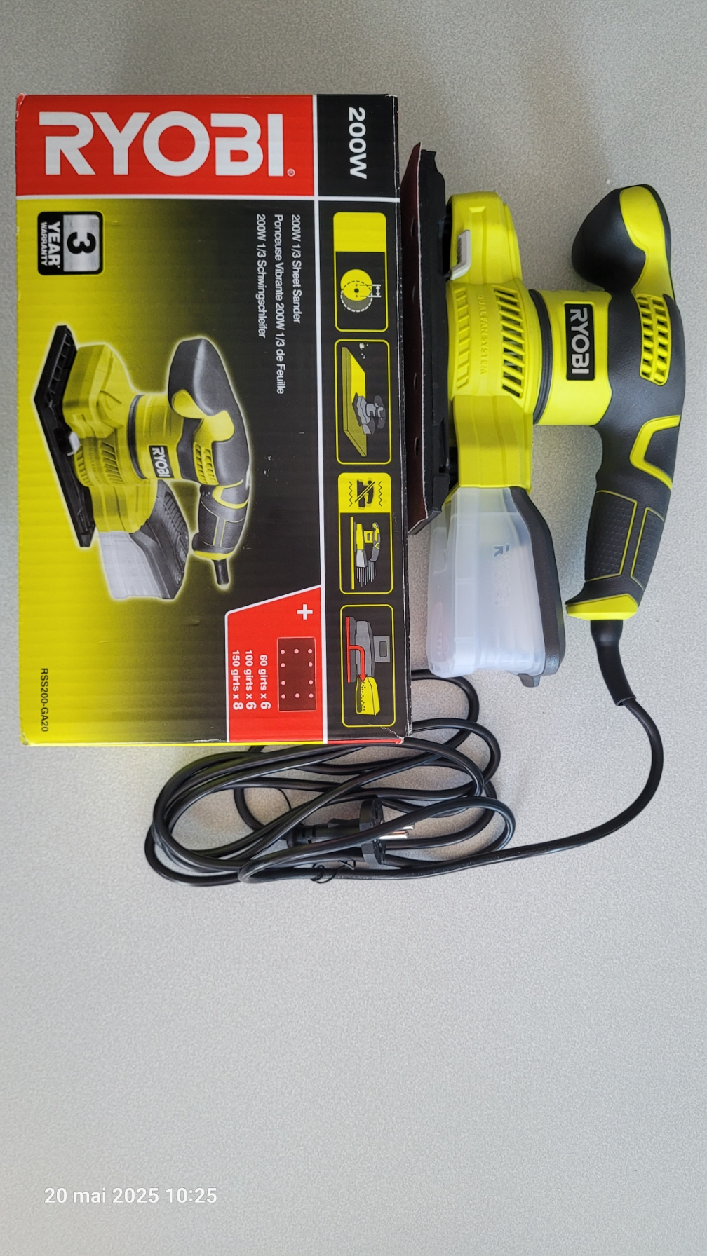Ponceuse vibrante 200W